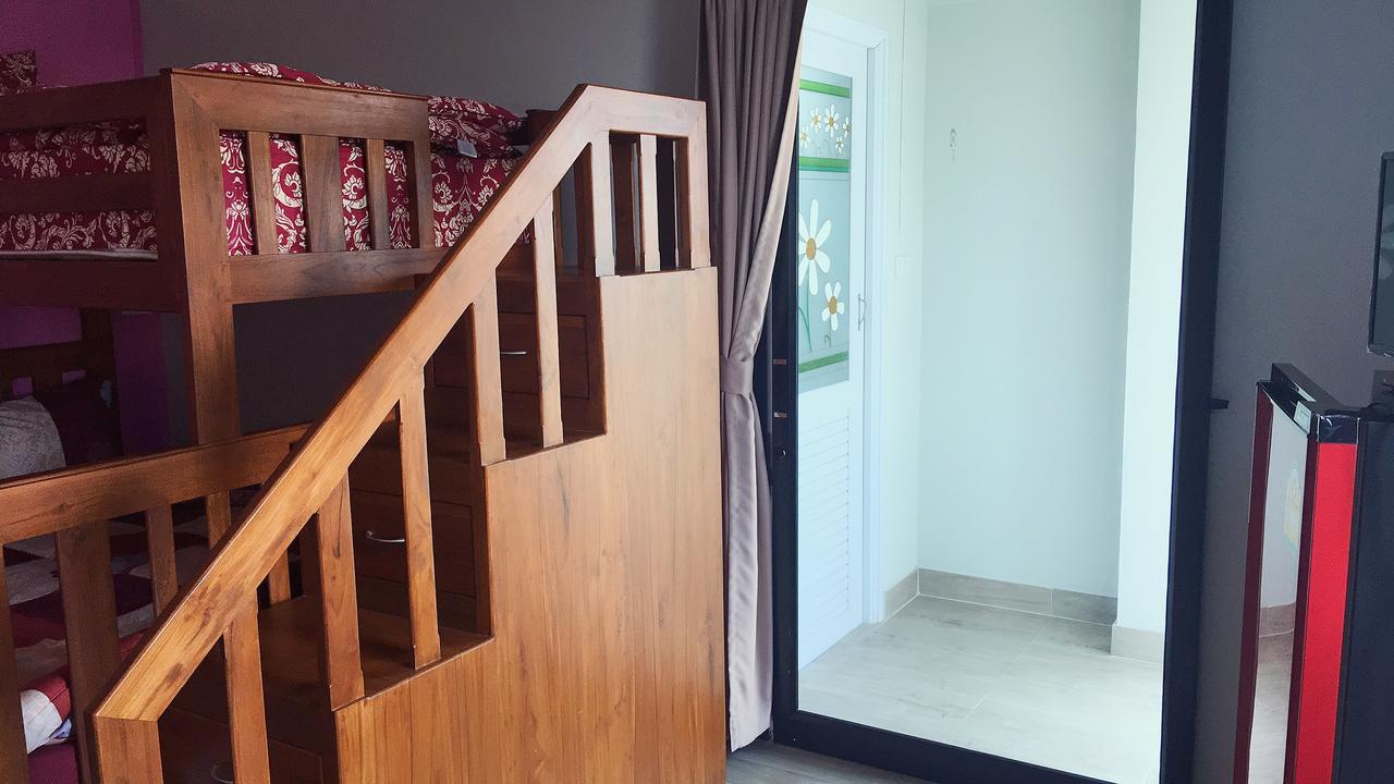 Vanlisut Hotel Ngamwongwan Nonthaburi Bagian luar foto